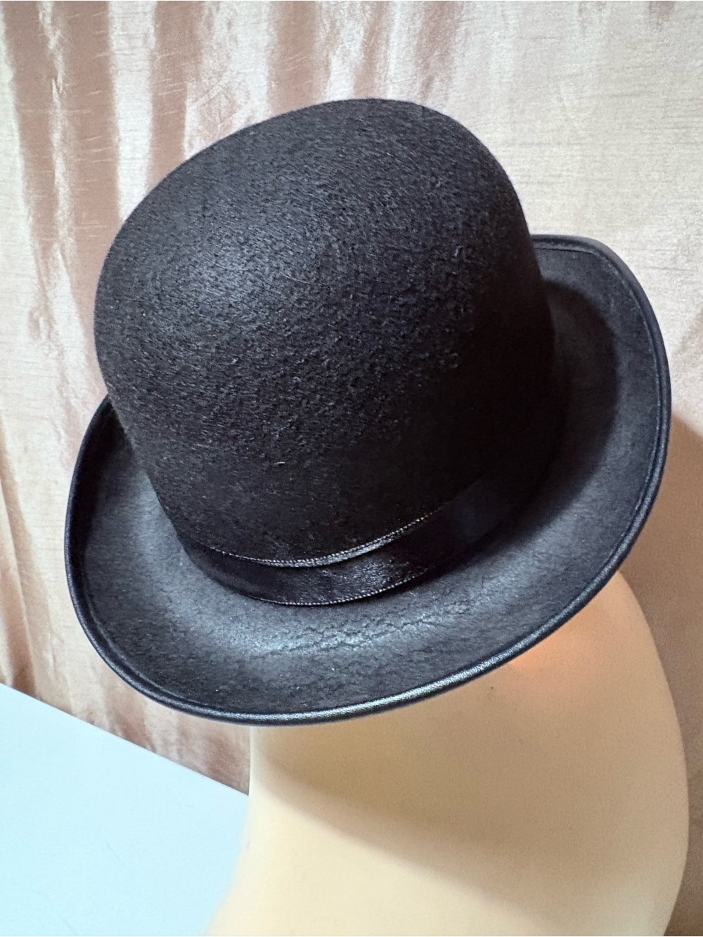 Men's Black Bowler Hat with Satin Band - Picture 8 of 11